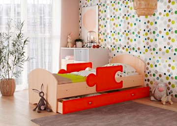Детская кровать с бортиками и ящиком Мозайка, корпус Млечный дуб/фасад Оранжевый (ламели) в Тамбове