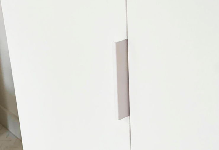 Трехдверный шкаф Зефир 109.02 (белое дерево/пудра розовая (эмаль)) в Тамбове - изображение 6